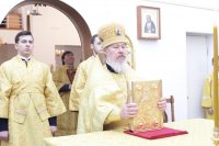 6-В Усть-Каменогорске состоялись торжества по случаю принесения ковчега с мощами блаженной Матроны Московской 
