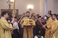 12-В Усть-Каменогорске состоялись торжества по случаю принесения ковчега с мощами блаженной Матроны Московской 