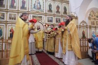 19-В Усть-Каменогорске состоялись торжества по случаю принесения ковчега с мощами блаженной Матроны Московской 