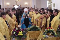24-В Усть-Каменогорске состоялись торжества по случаю принесения ковчега с мощами блаженной Матроны Московской 