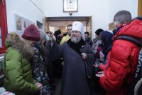 34-В Усть-Каменогорске состоялись торжества по случаю принесения ковчега с мощами блаженной Матроны Московской 
