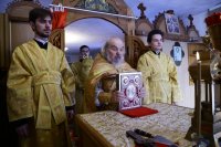 11-Собор Вселенских учителей и святителей Василия Великого, Григория Богослова и Иоанна Златоустого. Престольное торжество Трёхсвятительского храма посёлка Глубокое