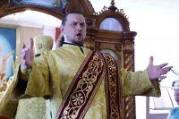 25-Собор Вселенских учителей и святителей Василия Великого, Григория Богослова и Иоанна Златоустого. Престольное торжество Трёхсвятительского храма посёлка Глубокое