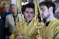 40-Собор Вселенских учителей и святителей Василия Великого, Григория Богослова и Иоанна Златоустого. Престольное торжество Трёхсвятительского храма посёлка Глубокое