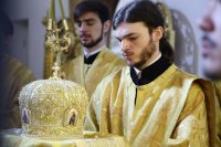 19-В Прощеное воскресенье епископ Амфилохий совершил Литургию в Андреевском соборе Усть-Каменогорска