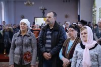 31-В Прощеное воскресенье епископ Амфилохий совершил Литургию в Андреевском соборе Усть-Каменогорска