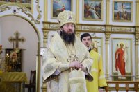 36-В Прощеное воскресенье епископ Амфилохий совершил Литургию в Андреевском соборе Усть-Каменогорска