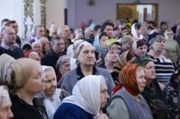 38-В Прощеное воскресенье епископ Амфилохий совершил Литургию в Андреевском соборе Усть-Каменогорска