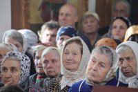 25-В воскресный день епископ Амфилохий совершил Божественную Литургию в Свято-Троицком соборе Усть-Каменогорска