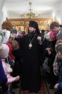 28-В воскресный день епископ Амфилохий совершил Божественную Литургию в Свято-Троицком соборе Усть-Каменогорска