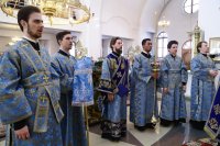 25-«Радуйся, Благодатная Богородице Дево, из Тебе бо возсия Солнце Правды, Христос Бог наш!». Праздник Сретения Господня в Усть-Каменогорске