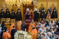 37-Управляющий Усть-Каменогорской и Семипалатинской епархией епископ Амфилохий принял участие в духовных торжествах по случаю принесения чудотворной Казанской иконы Божией Матери в южную столицу Казахстана