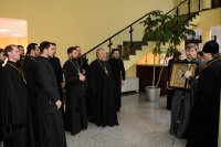 8-Епископ Амфилохий принял участие во встрече великой святыни Православия - чудотворной Казанской иконы Божией Матери