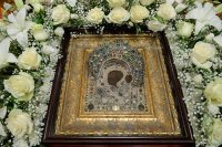 34-Епископ Амфилохий принял участие во встрече великой святыни Православия - чудотворной Казанской иконы Божией Матери
