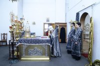 1-Епископ Амфилохий совершил первую Литургию Преждеосвященных Даров в наступившем Великом посту (+ВИДЕО)