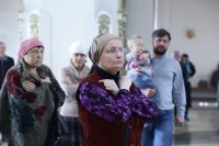 21-Епископ Амфилохий совершил первую Литургию Преждеосвященных Даров в наступившем Великом посту (+ВИДЕО)