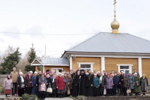 В Неделю 17-ю по Пятидесятнице епископ Амфилохий совершил Божественную Литургию в Покровском храме села Верх-Уба