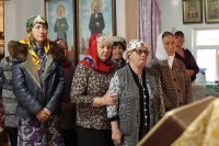 3-В Неделю 17-ю по Пятидесятнице епископ Амфилохий совершил Божественную Литургию в Покровском храме села Верх-Уба