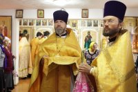 4-В Неделю 17-ю по Пятидесятнице епископ Амфилохий совершил Божественную Литургию в Покровском храме села Верх-Уба