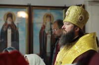 12-В Неделю 17-ю по Пятидесятнице епископ Амфилохий совершил Божественную Литургию в Покровском храме села Верх-Уба