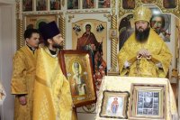 33-В Неделю 17-ю по Пятидесятнице епископ Амфилохий совершил Божественную Литургию в Покровском храме села Верх-Уба