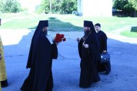 1-В Неделю 4-ю по Пятидесятнице Преосвященнейший епископ Амфилохий совершил Божественную Литургию в главном храме Рудного Алтая