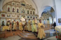 7-В Неделю 4-ю по Пятидесятнице Преосвященнейший епископ Амфилохий совершил Божественную Литургию в главном храме Рудного Алтая