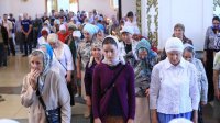 12-В Неделю 4-ю по Пятидесятнице Преосвященнейший епископ Амфилохий совершил Божественную Литургию в главном храме Рудного Алтая