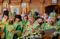 24-Епископ Амфилохий сослужил Главе Православной Церкви Казахстана за всенощным бдением в канун празднования 50-летия преставления преподобного Севастиана Карагандинского