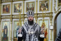 5-В пятницу первой седмицы Великого поста епископ Амфилохий совершил Литургию Преждеосвященных Даров и чин освящения колива