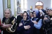 15-В пятницу первой седмицы Великого поста епископ Амфилохий совершил Литургию Преждеосвященных Даров и чин освящения колива