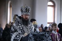 17-В пятницу первой седмицы Великого поста епископ Амфилохий совершил Литургию Преждеосвященных Даров и чин освящения колива