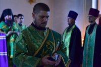 8-Служение епископа Амфилохия в канун дня Святой Троицы