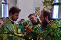 22-Служение епископа Амфилохия в канун дня Святой Троицы
