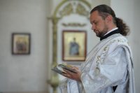 4-В канун праздника Преображения Господня епископ Усть-Каменогорский и Семипалатинский Амфилохий совершил всенощное бдение в Андреевском соборе г. Усть-Каменогорска.