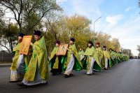 21-В память преподобного Севастиана по улицам Караганды прошел крестный ход, и состоялось открытие монумента святому