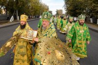 22-В память преподобного Севастиана по улицам Караганды прошел крестный ход, и состоялось открытие монумента святому