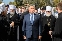 29-В память преподобного Севастиана по улицам Караганды прошел крестный ход, и состоялось открытие монумента святому