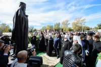 35-В память преподобного Севастиана по улицам Караганды прошел крестный ход, и состоялось открытие монумента святому