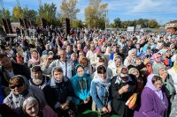 40-В память преподобного Севастиана по улицам Караганды прошел крестный ход, и состоялось открытие монумента святому