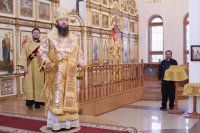 6-В воскресный день епископ Амфилохий возглавил служение Божественной Литургии в кафедральном соборе