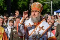 19-Управляющий Усть-Каменогорской и Семипалатинской епархией епископ Амфилохий принял участие в праздновании 70-летия возвращения Никольского собора Алма-Аты Русской Православной Церкви
