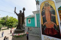33-Управляющий Усть-Каменогорской и Семипалатинской епархией епископ Амфилохий принял участие в праздновании 70-летия возвращения Никольского собора Алма-Аты Русской Православной Церкви