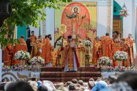 35-Управляющий Усть-Каменогорской и Семипалатинской епархией епископ Амфилохий принял участие в праздновании 70-летия возвращения Никольского собора Алма-Аты Русской Православной Церкви