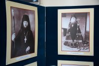 3-Епископ Амфилохий посетил выставку фотографий, открывшуюся в Алма-Аты к 70-летию возвращения Никольского собора Православной Церкви