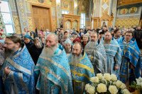 35-Епископ Амфилохий принял участие в праздновании в честь Иверской иконы Пресвятой Богородицы в Иверско-Серафимовском монастыре Алма-Аты
