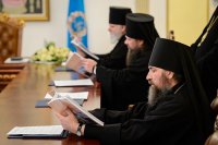 5-Управляющий Усть-Каменогорской епархией принял участие в последнем в 2016 году заседании Синода Митрополичьего округа в Республике Казахстан