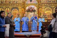 5-Епископ Амфилохий во второе воскресение Великого поста принял участие в молитвенном прославлении Феодоровской иконы Пресвятой Богородицы в Алматы