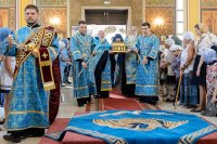 4-В канун праздника Успения Божией Матери Управляющий Усть-Каменогорской и Семипалатинской епархией сослужил митрополиту Астанайскому и Казахстанскому Александру за всенощным бдением в главном храме Казахстанского Митрополичьего округа