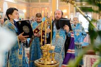 13-В канун праздника Успения Божией Матери Управляющий Усть-Каменогорской и Семипалатинской епархией сослужил митрополиту Астанайскому и Казахстанскому Александру за всенощным бдением в главном храме Казахстанского Митрополичьего округа